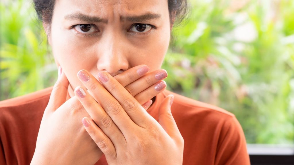 cavities cause bad breath