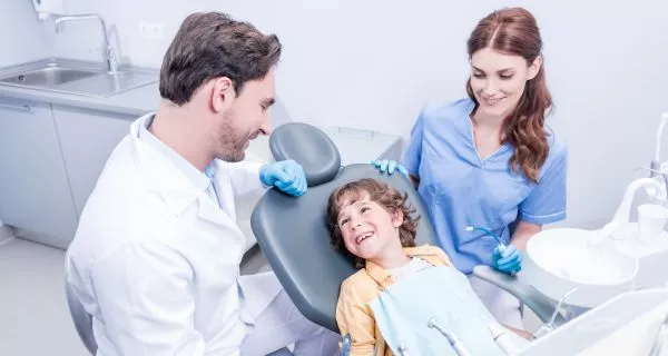 At What Age Should My Child First See a Dentist in Santa Paula?