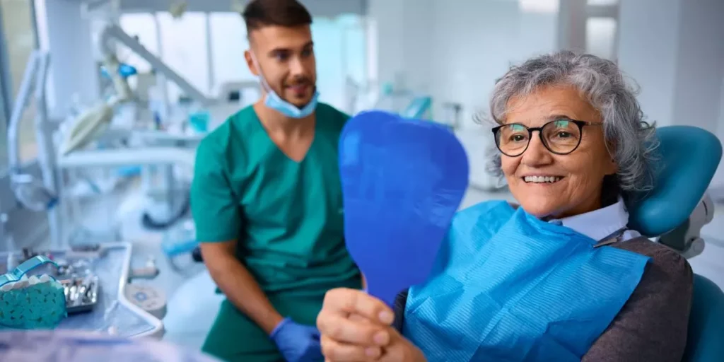 Dentista para Adultos Mayores en Santa Paula